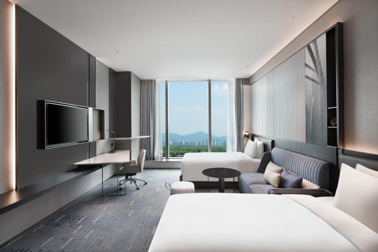 Crowne Plaza Hangzhou Science City By Ihg Exterior photo