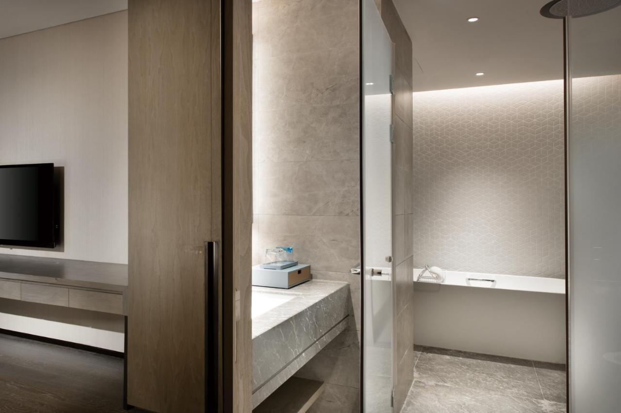 Crowne Plaza Hangzhou Science City By Ihg Exterior photo